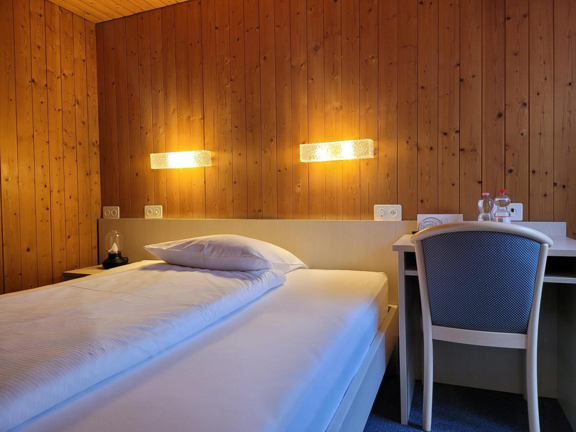Dinh Residence Zweisimmen Dış mekan fotoğraf