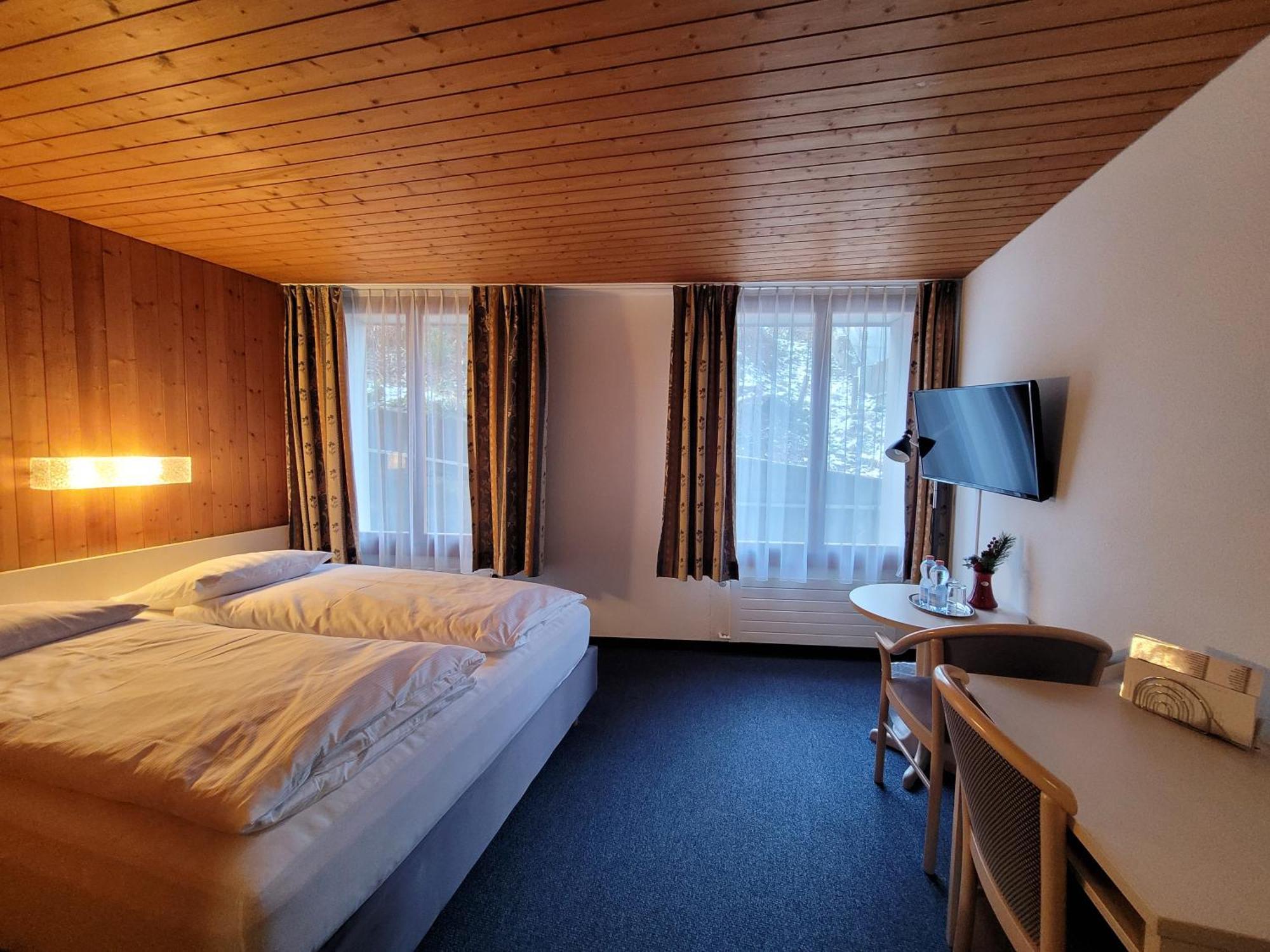 Dinh Residence Zweisimmen Dış mekan fotoğraf